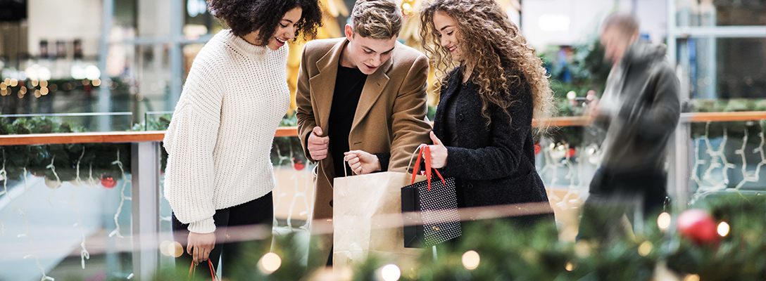 Friends Shopping on Black Friday in Las Vegas